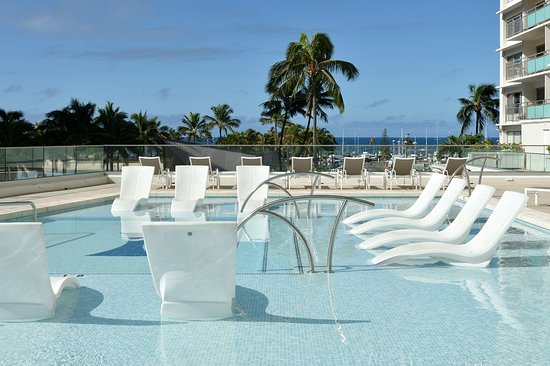 Ilikai Hotel And Luxury Suites