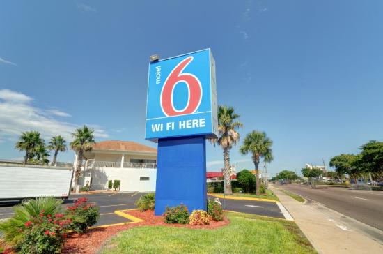 Motel 6 Destin
