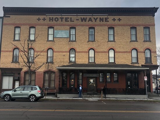 Hotel Wayne