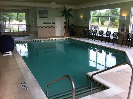 Country Inn & Suites by Radisson, Bentonville South - Rogers, AR