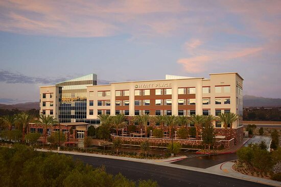 Hyatt Place Las Vegas at Silverton Village