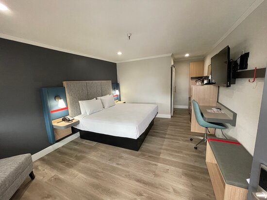 The Midtowner Hotel, SureStay Collection by Best Western