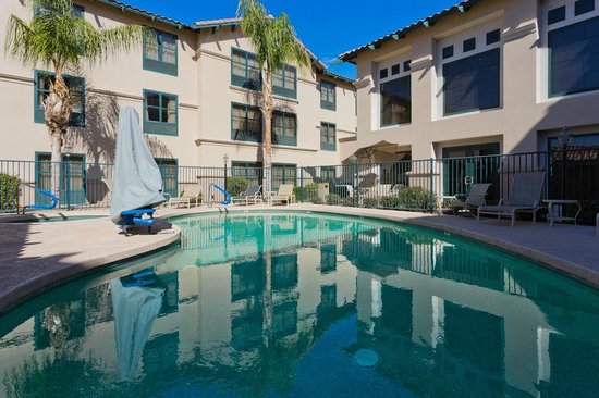 Hampton Inn & Suites Phoenix-goodyear