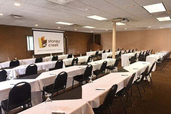 Stoney Creek Hotels - Johnston