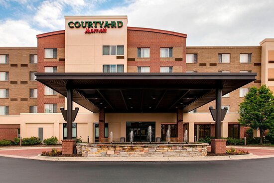 Courtyard Chicago Schaumburg/Woodfield Mall