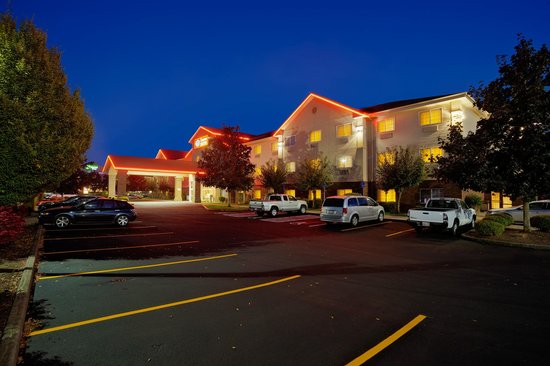 Comfort Suites Linn County Fairgrounds and Expo
