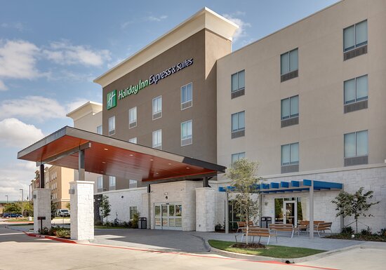 Holiday Inn Express & Suites Plano - The Colony By IHG