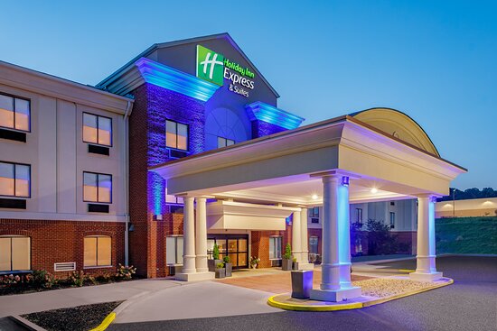 Holiday Inn Express & Suites Lancaster By IHG