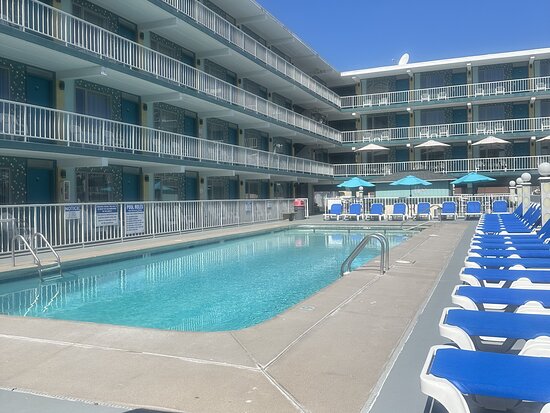 Royal Canadian Motel