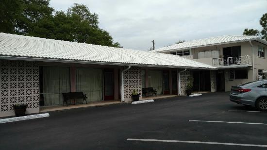 Harbor Lite Motel