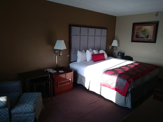 Ramada by Wyndham Sioux City