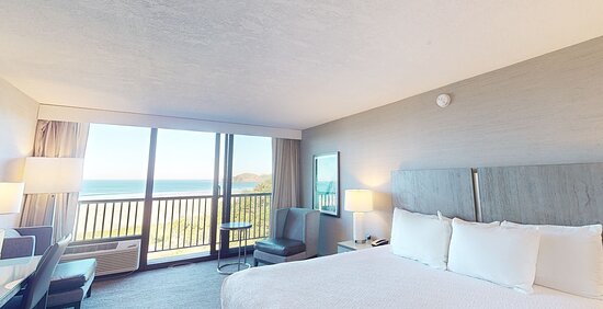 Best Western Plus Agate Beach Inn