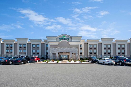 Wingate by Wyndham Detroit Metro Airport