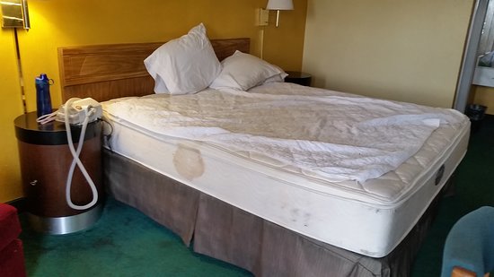 Days Inn by Wyndham Roanoke Civic Center