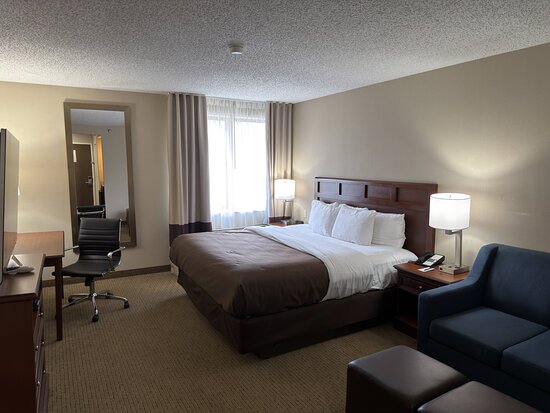 Wingate by Wyndham Utica