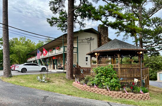 Edelweiss Inn