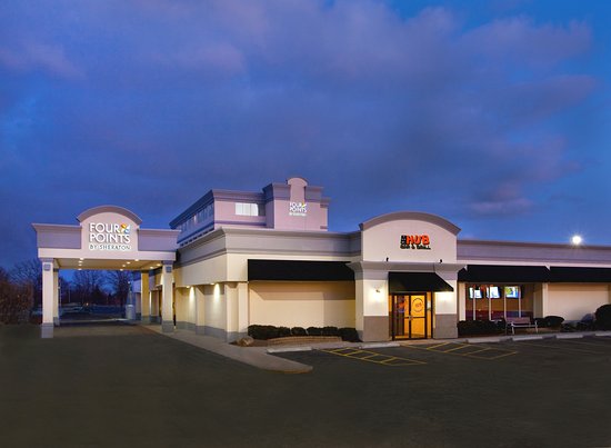 Four Points by Sheraton Cleveland Airport