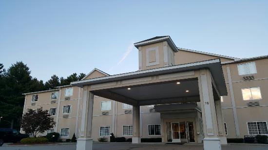 Comfort Inn & Suites