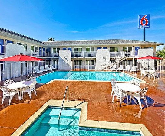 Motel 6 Redlands