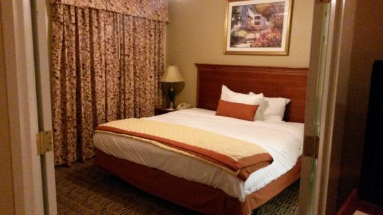 Suburban Extended Stay Hotel, Omaha