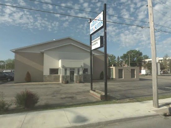 American Inn & Suites