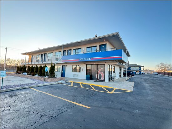 Motel 6 - Janesville