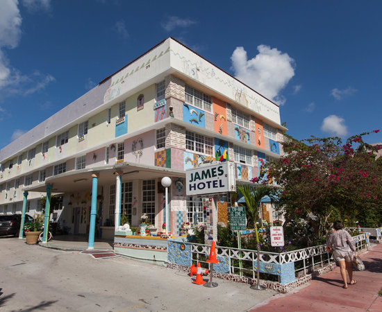 James Hotel