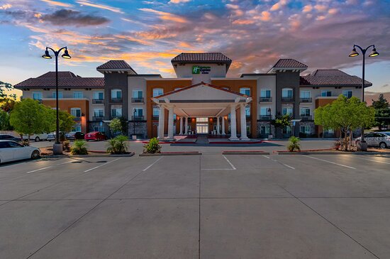 Holiday Inn Express & Suites Banning by IHG