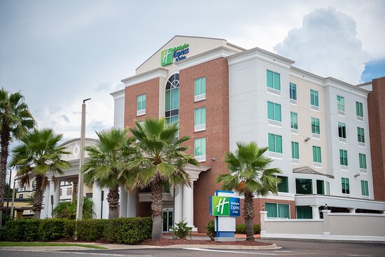Holiday Inn Express & Suites Chaffee-jacksonville West By IHG