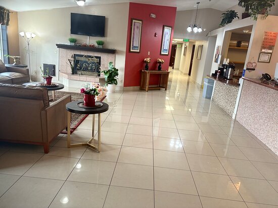 Bridgeway Inn & Suites Portland Airport