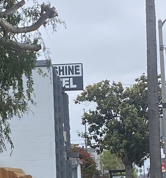 Sunshine Motel