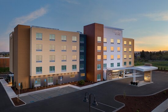 Fairfield by Marriott Inn & Suites Santa Rosa Rohnert Park