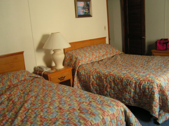 Sandy Cove Inn