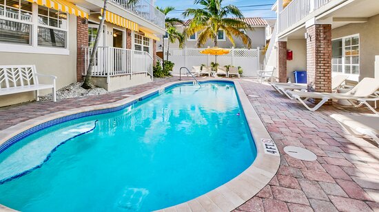 Coconut Inn Pass-a-Grille