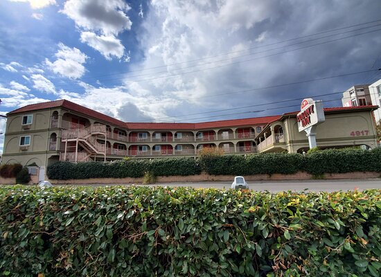 Colony Inn North Hollywood