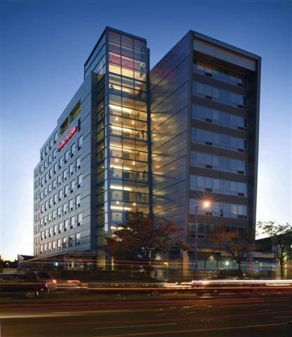 Hampton Inn & Suites Boston Crosstown Center