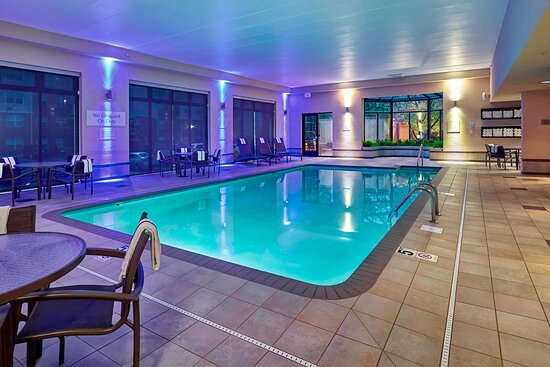 Courtyard by Marriott Bloomington by Mall of America