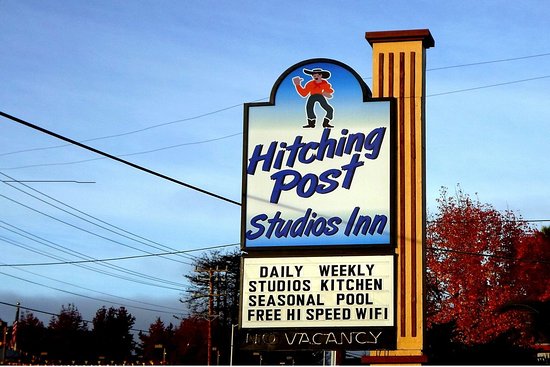 Hitching Post Motel