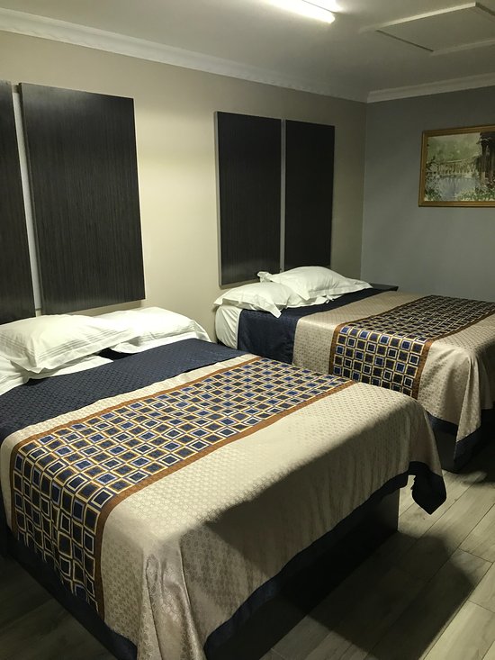 SouthTown S.A. Inn