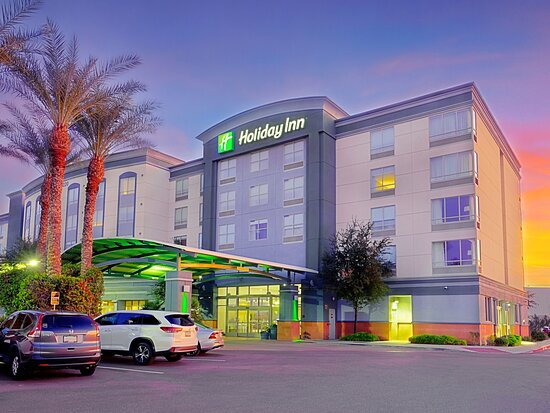 Holiday Inn & Suites Phoenix Airport By IHG