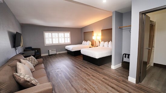 Sea SideInn & Suites