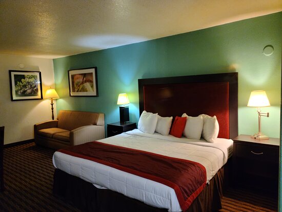 Budget Host Inn