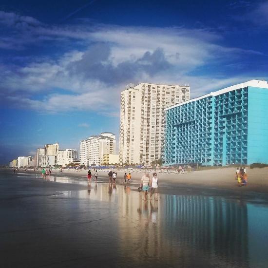 Atlantic Paradise Inn & Suites