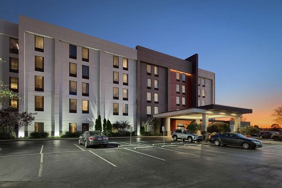 Hampton Inn Louisville-Northeast