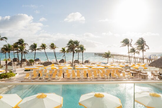 The Sunny Miami Sunny Isles Beach, Curio Collection by Hilton