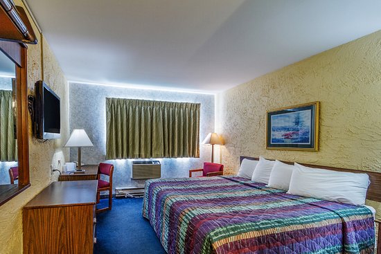 Motel 6 Green Bay, WI - Lambeau
