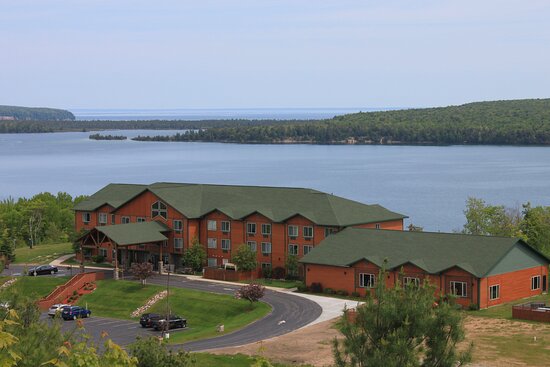 Holiday Inn Express Munising-lakeview By IHG