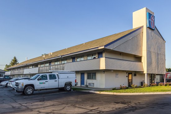 Motel 6 Grove City