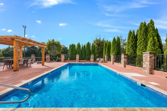 Clarion Pointe Madison-Huntsville