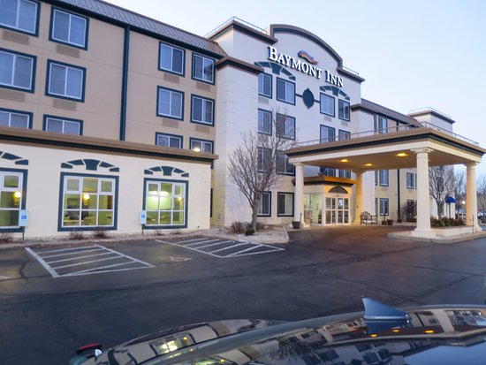 Baymont By Wyndham Rockford